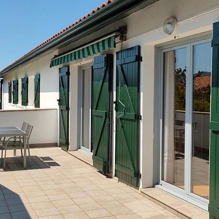 דירות אונדאיי Relax, Silencio Y Sol En El Jardin מראה חיצוני תמונה